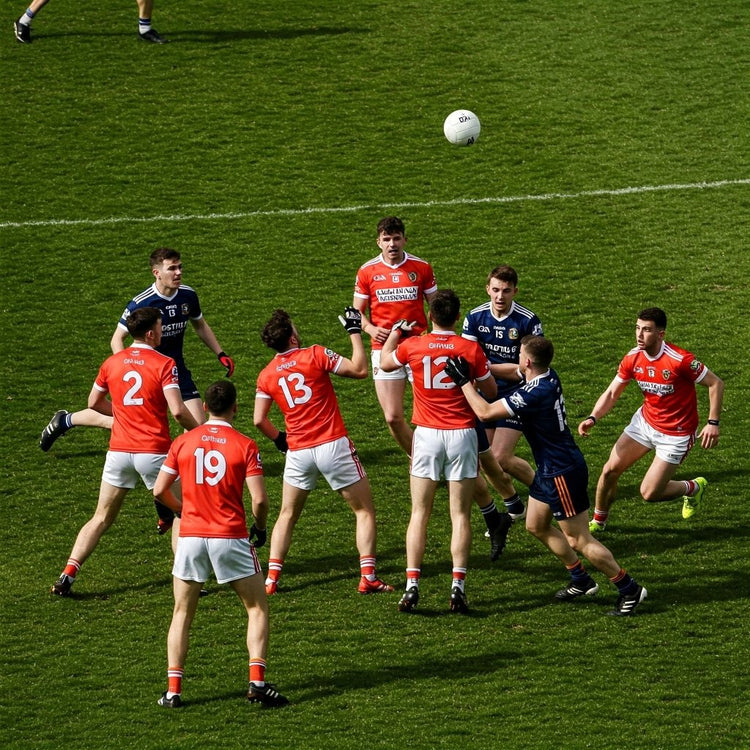 Ontdek de magie van Gaelic Football: Een intrigerende mix van snelheid, behendigheid en traditie - happygetfit.com