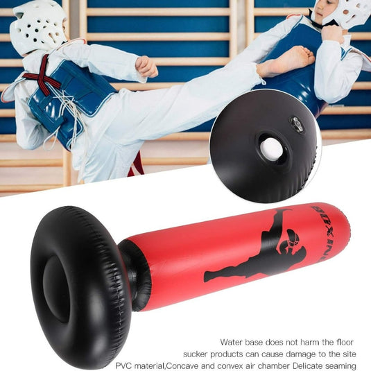 Een taekwondo trainingssessie met een val tegen de "Verover je kracht en rust met de opblaasbare staande bokszak van 170cm!", waarbij de nadruk ligt op de functies en voordelen.