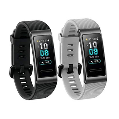Twee Huawei Band 3 Pro Smart-horloges met zwarte en grijze siliconengel-elastiekjes die tijd, datum en stappentelling op hun scherm weergeven.