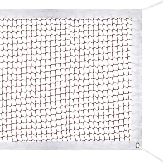 Close-up van een wit Verbeter je badmintonspel met het gebruikelijke badmintonnet met een zeshoekig maaspatroon en een versterkte rand, geïsoleerd op een witte achtergrond.
