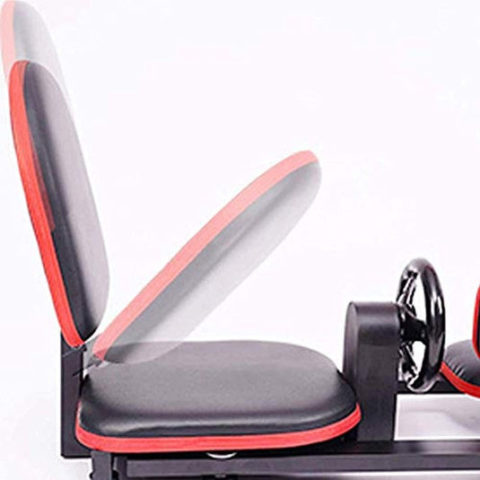 Een moderne zwarte en rode bureaustoel met verstelbare rugleuning en armleuningen, gemaakt van Ontketen je flexibiliteit met de heavy duty beenspreider - Ultieme split training, geïsoleerd op een witte achtergrond.