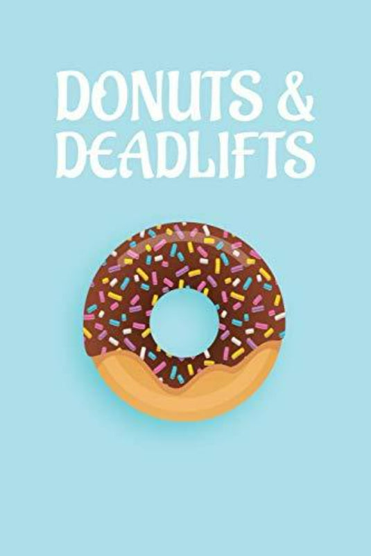 Illustratie van een chocolademat donut met kleurrijke hagelslag op een lichtblauwe achtergrond, met de tekst "Fitness Journal & Weight Lifting Log: Gym dagboek trainingslogboek voor vrouwen in krachttraining, bodybuilding en gewichtheffen" erboven.