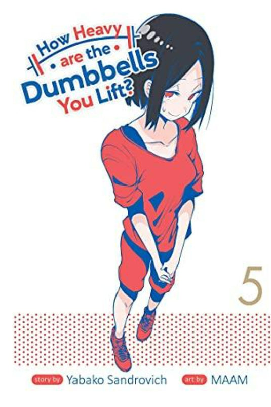 Cover van "HOW HEAVY ARE DUMBBELLS YOU LIFT 05", met een gestileerd vrouwelijk personage in een rode sportoutfit, met dynamische blauwe en rode tekstafbeeldingen die Hibiki's punch benadrukken.