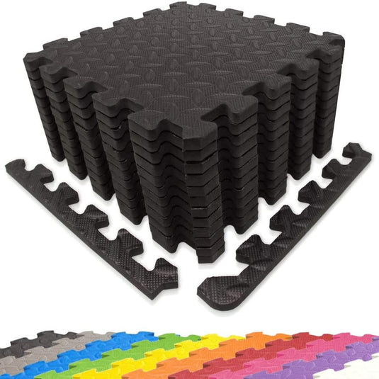 Stapel zwarte puzzelmatten met randstukken: de perfecte manier om je trainingsruimte te beschermen