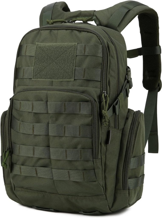 De Militaire tactische rugzak voor outdoor avonturen is een duurzame groene rugzak van 600D polyester met meerdere compartimenten, banden en een handvat aan de bovenkant. Ideaal voor liefhebbers van tactische rugzakken of voor mensen die van trekking, kamperen en wandelen houden.