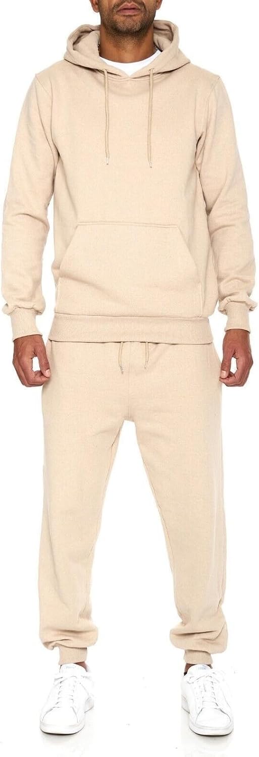 Tracksuit with joggers and sweatshirt made from 70% cotton with a slim fit - sportswear - jogging outfit
