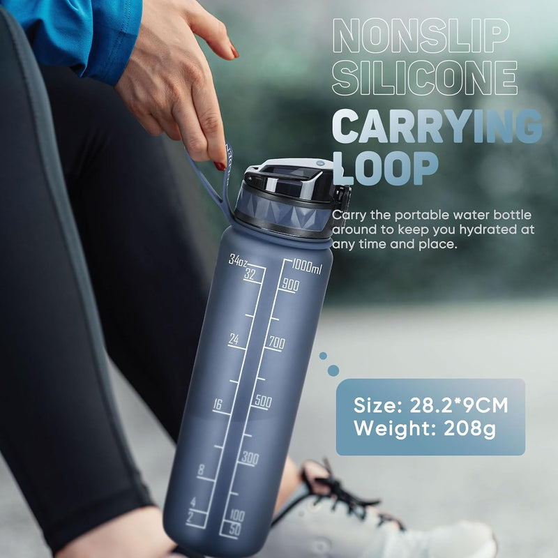 Laden Sie das Bild in Galerie -Viewer, Drinkfles 1 liter BPA-vrij met antislip grip en lekvrije sluiting – waterfles – sportfles

