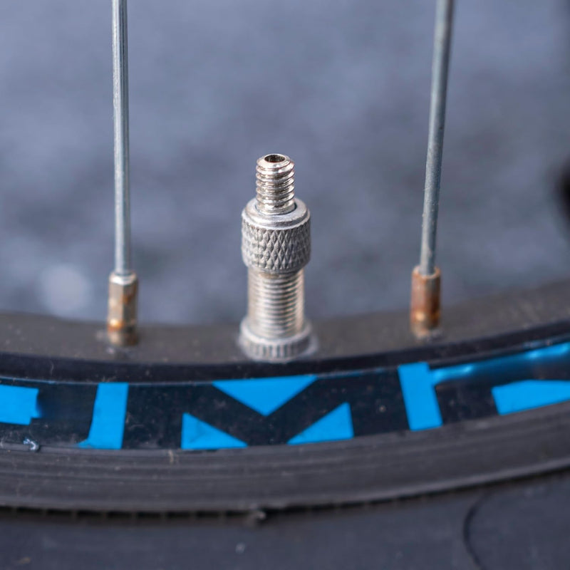Laden Sie das Bild in Galerie -Viewer, Fietsventiel Reparatieset 20-delig voor Dunlopventiel tot 6 Bar – Ventielset – Fietsaccessoires
