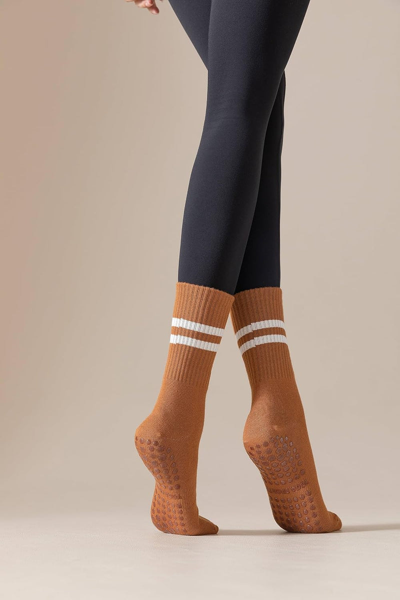 Załaduj obraz do przeglądarki galerii, Pilates antislip sokken 3 paar met siliconen grip – yoga sokken – fitness sokken
