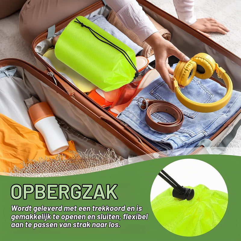 Załaduj obraz do przeglądarki galerii, Waterdichte opbergzak 11 x 20 cm met trekkoord oranje – stuff sack – camping accessoires
