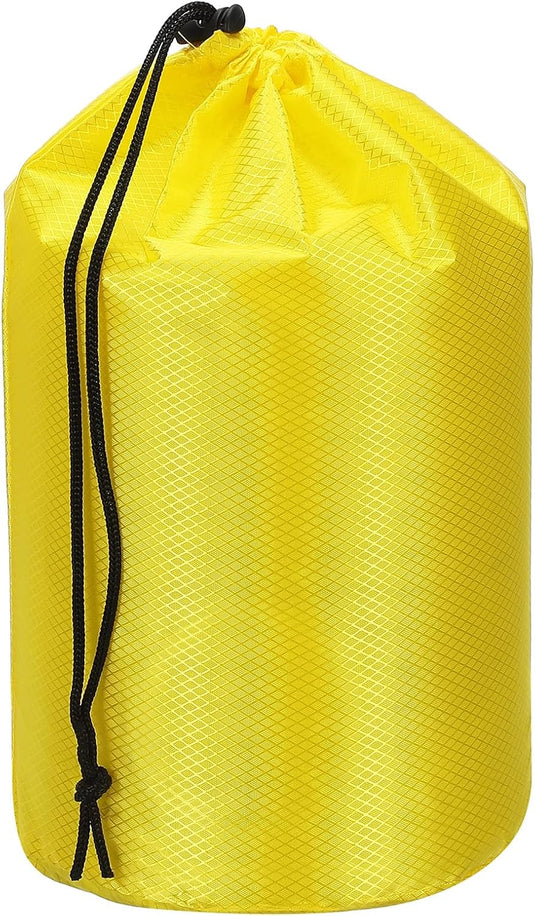 Waterdichte opbergzak 11 x 20 cm met trekkoord oranje – stuff sack – camping accessoires
