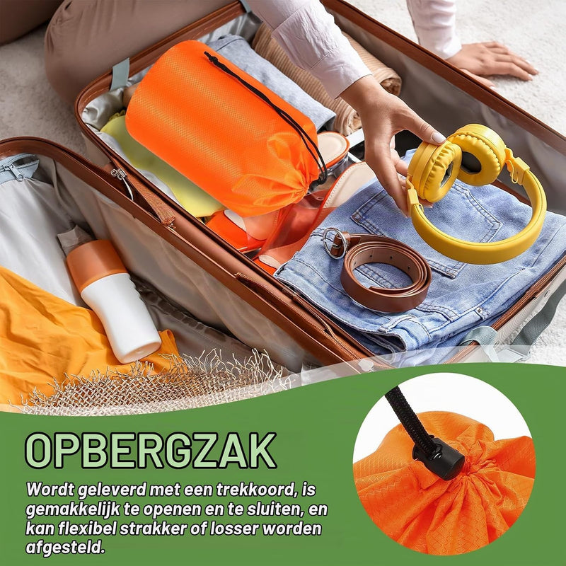 Załaduj obraz do przeglądarki galerii, Waterdichte opbergzak 11 x 20 cm met trekkoord oranje – stuff sack – camping accessoires
