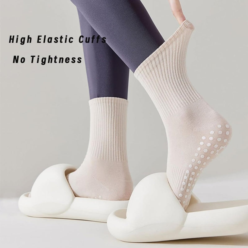Laad afbeelding in Galerijviewer, Antislip yogasokken 4 paar van ademend katoen met siliconen grip en dubbele strepen voor pilates en dansen – gripsokken – balletslokken - happygetfit.com
