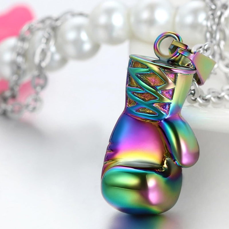 Załaduj obraz do przeglądarki galerii, Bokshandschoen ketting van roestvrij staal met hanger en karabijnsluiting – bokssieraden – sportketting - happygetfit.com
