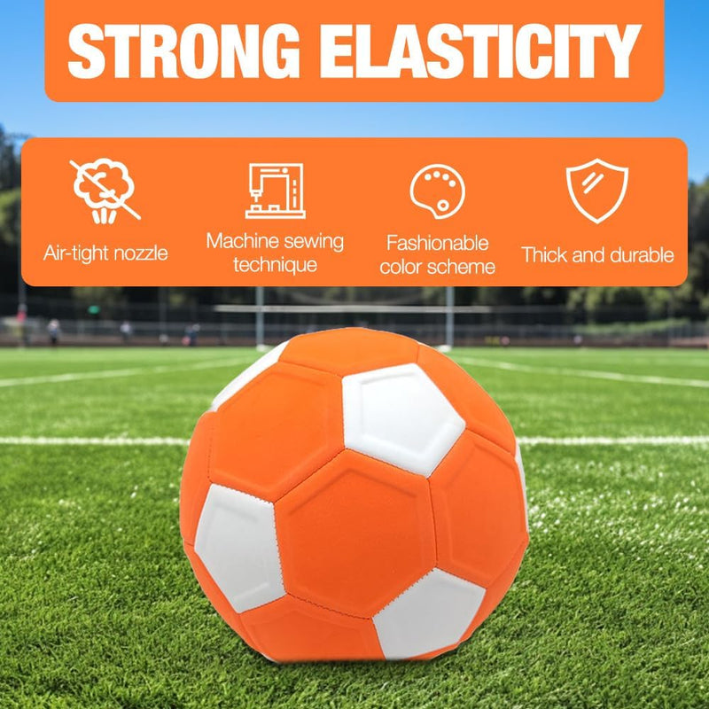 Laden Sie das Bild in Galerie -Viewer, Curve voetbal maat 5 met pomp oranje wit - happygetfit.com
