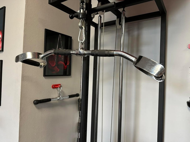 Załaduj obraz do przeglądarki galerii, Lat pulldown stang 72 cm met meerdere rubberen handgrepen – kabelstang – roeigreep - happygetfit.com
