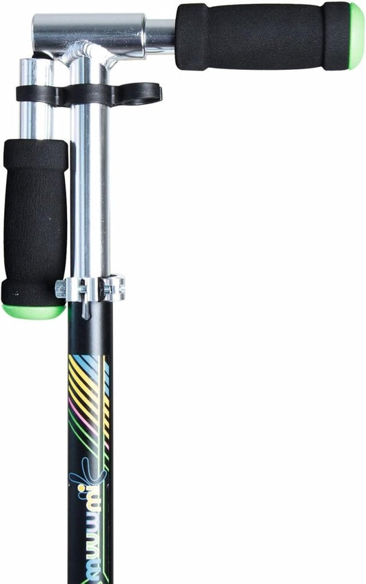 muuwmi Aluminium step Neon – step, 180 mm, ABEC 5, GS-getest, in hoogte verstelbaar, wielen met ledverlichting, groen-zwart - happygetfit.com