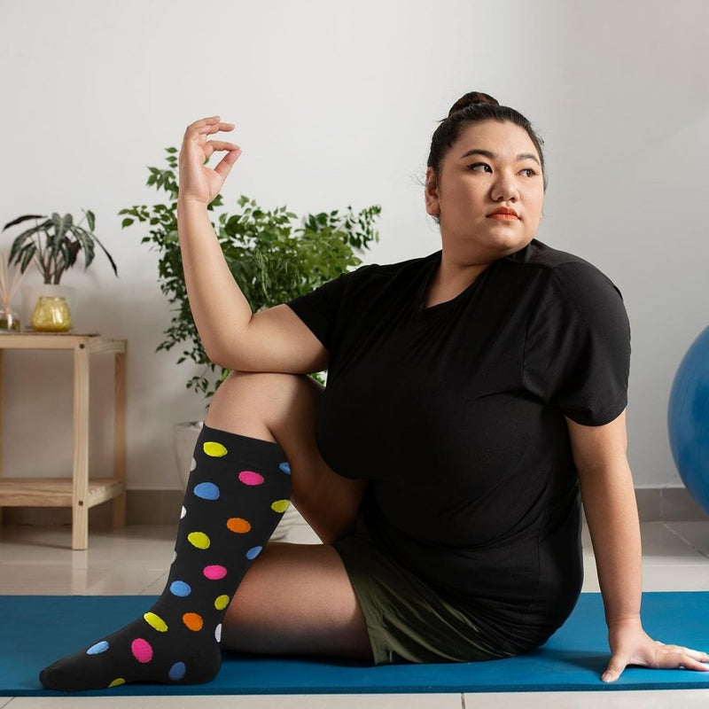 Laad afbeelding in Galerijviewer, PUTUO Compressiesokken voor Dames en Heren: Compressiesokken Sokken voor Vliegen Atletiek Lopen Reizen Fietsen Sport 1 paar - happygetfit.com
