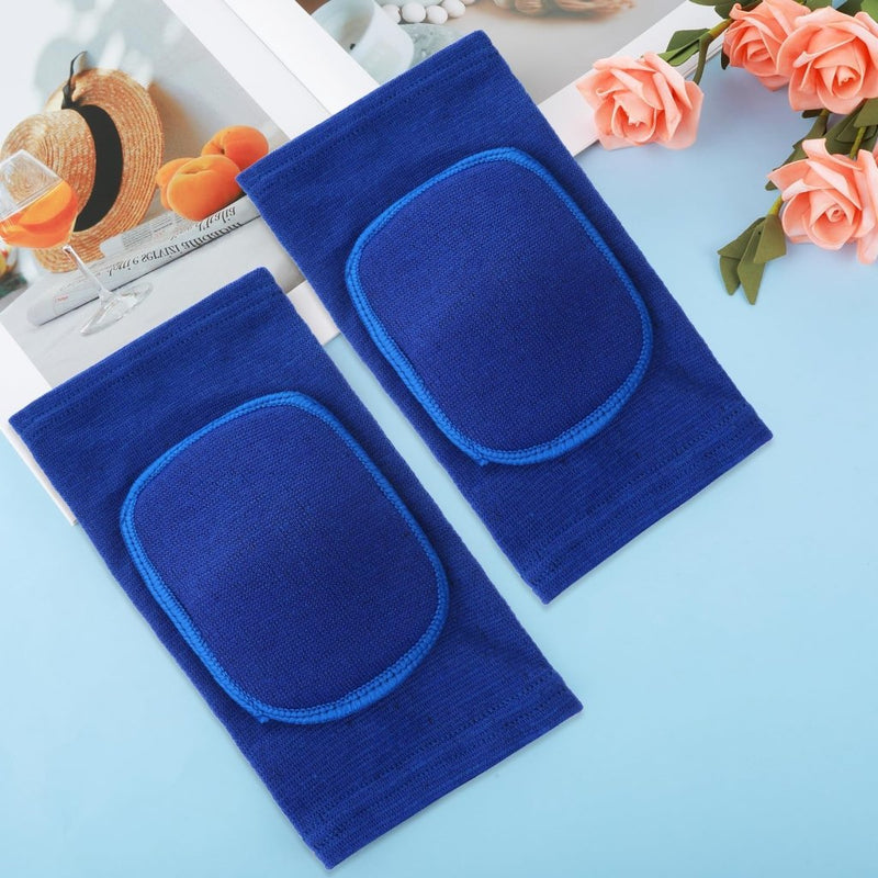 Laad afbeelding in Galerijviewer, Sibba Kids Knee Pad, Breathable Elastic Knee Brace, Anti-Slip Padded Sponge Knee Protector for Volleyball Basketball Football (Blue) - happygetfit.com
