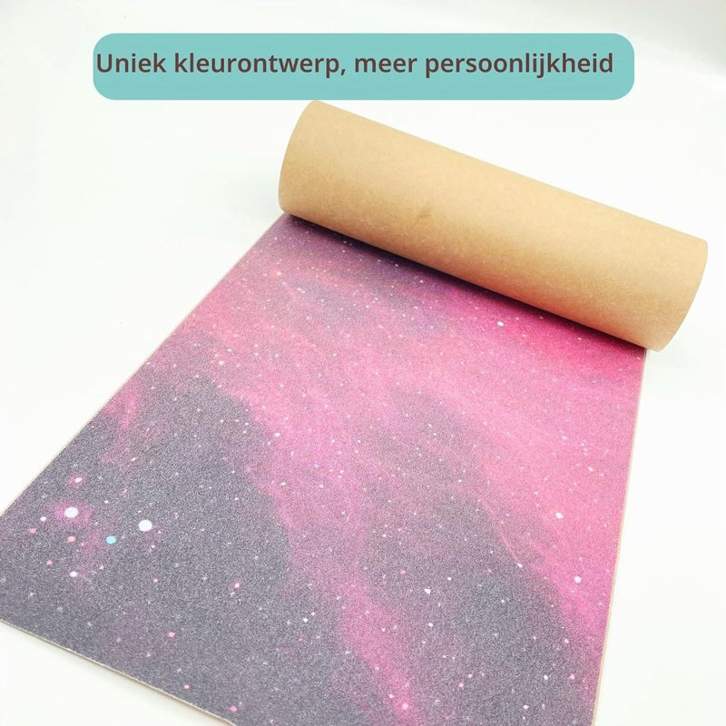 Load image into Gallery viewer, Skateboard griptape 84 x 23 cm waterdicht en luchtbelvrij – antislip longboard grip tape - happygetfit.com

