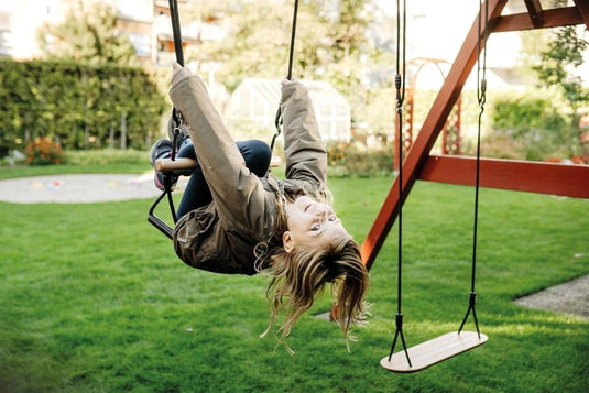 Trapezeschommel 2-in-1 met gymnastiekringen en verstelbare touwen tot 100 kg – houten schommel - happygetfit.com