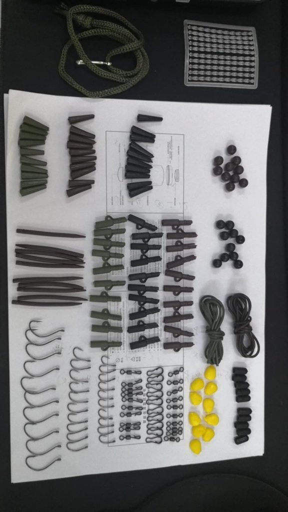 Load image into Gallery viewer, Vicloon 272 Stucks Stkvishaken Kit, Hengelaccessoireset, Jighaken, Bullet Bass Gooien Zinken Gewichten, Verschillende Vissen Wervels, Zinken Slides, Vislijn Kralen enz - happygetfit.com
