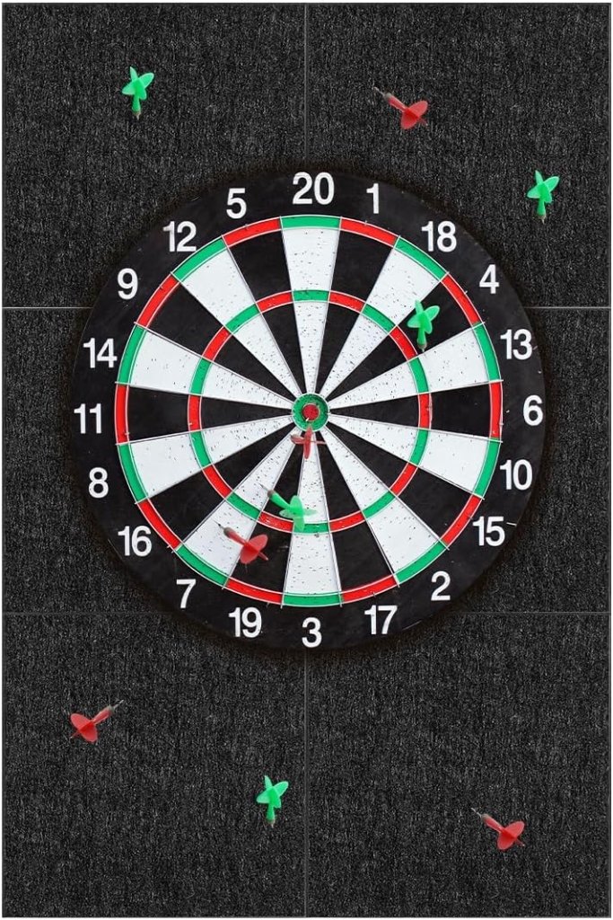 Laad afbeelding in Galerijviewer, Vilten dartbord achterwand 6 stuks 30 x 30 cm met zelfklevende beschermpanelen – dartwandtegels – dartbordbescherming - happygetfit.com
