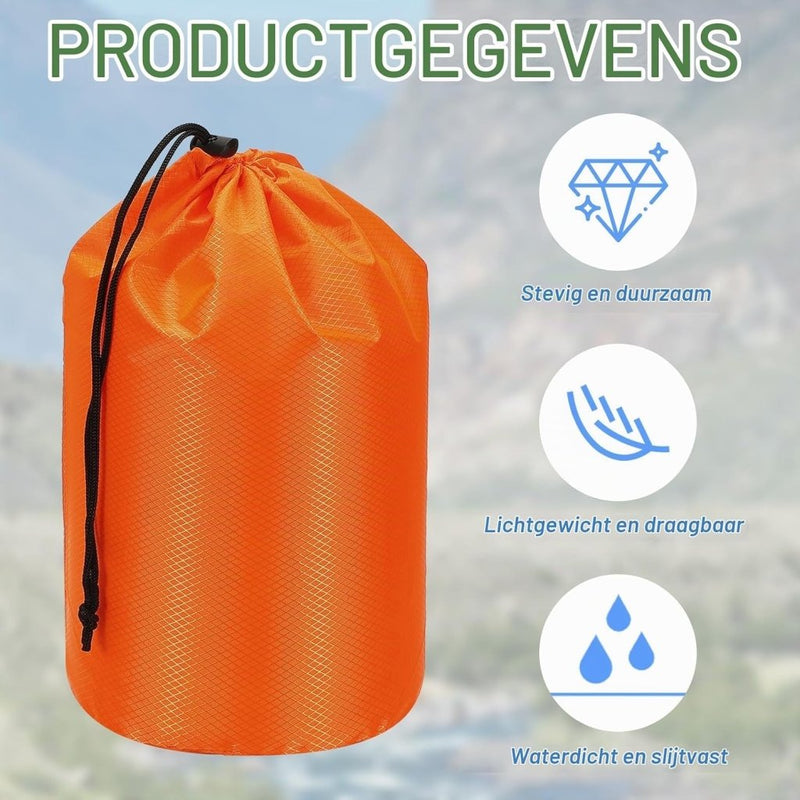 Laad afbeelding in Galerijviewer, Waterdichte opbergzak 11 x 20 cm met trekkoord oranje – stuff sack – camping accessoires - happygetfit.com
