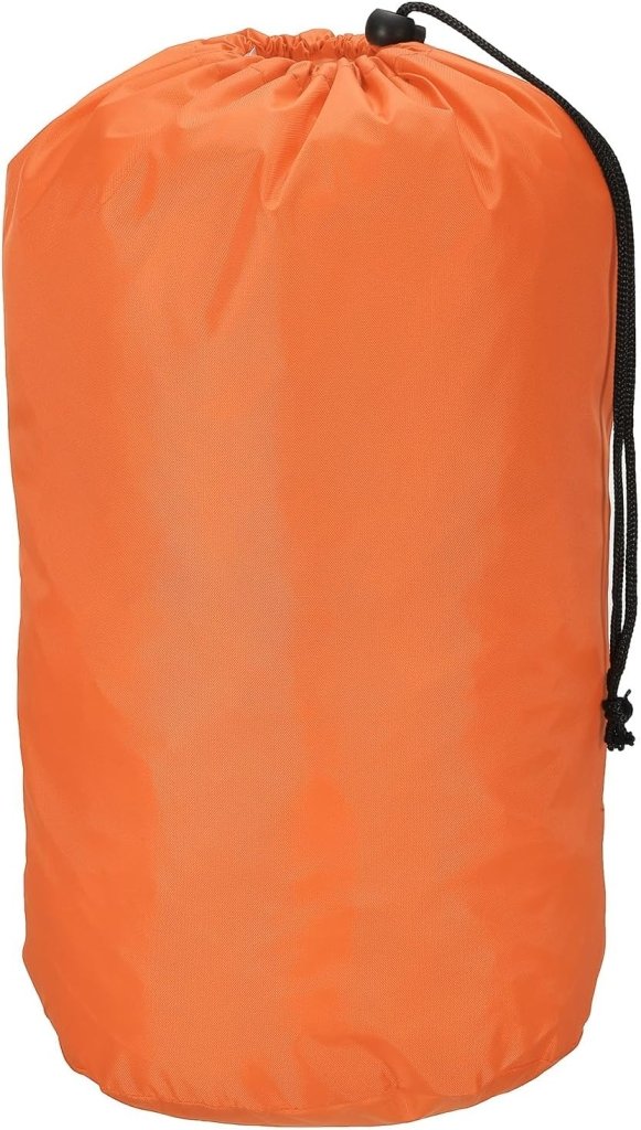 Laad afbeelding in Galerijviewer, Waterdichte opbergzak 16 x 32 cm met trekkoord zwart – stuff sack – camping accessoires - happygetfit.com
