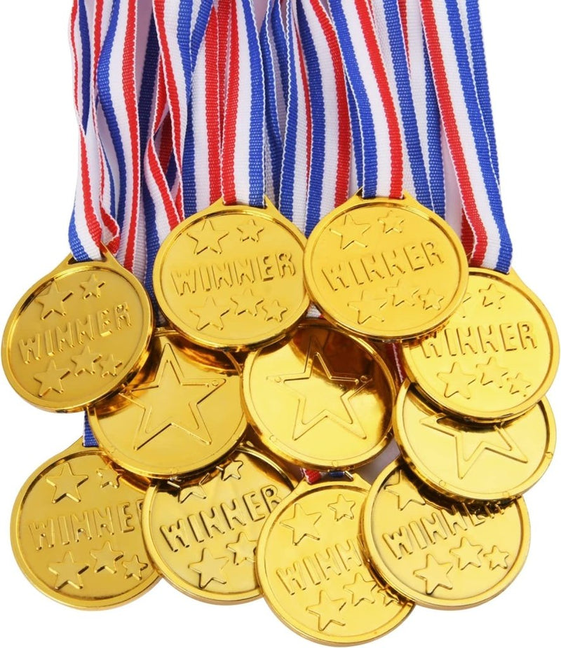 Load image in Gallery Viewer, Winnaarsmedailles voor kinderen 28 stuks van lichtgewicht kunststof met gouden afwerking voor sportwedstrijden – kampioensmedailles – sportprijzen - happygetfit.com
