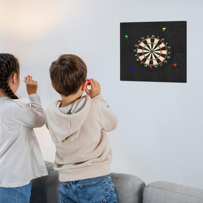 Bild im Galerie-Viewer laden, Zelfklevende dartbord beschermmat 4-delig 60 x 60 cm van 12 mm dik vilt – dartwandisolatie – muurafscherming - happygetfit.com
