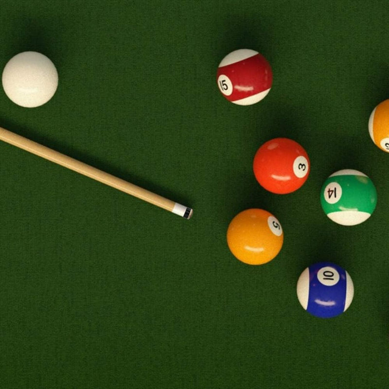 Load image into Gallery viewer, Poolkeu en biljartballen op een groene biljarttafel.
Geef je biljartspel een boost: schroeftips reparatieset voor je poolkeu en biljartballen op een groene biljarttafel.

