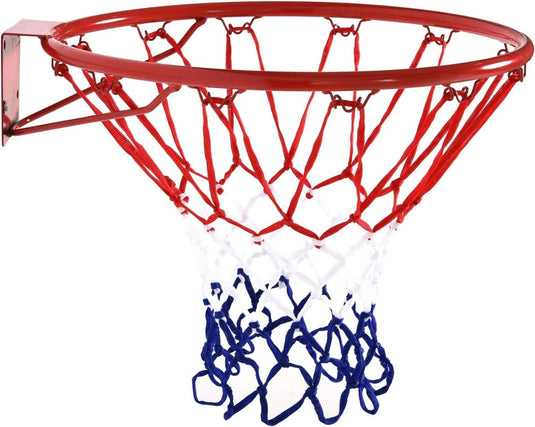 Een duurzame basketbalring met een Basketbalnet voor thuis en buiten: Speelplezier voor groot en klein op een witte achtergrond.