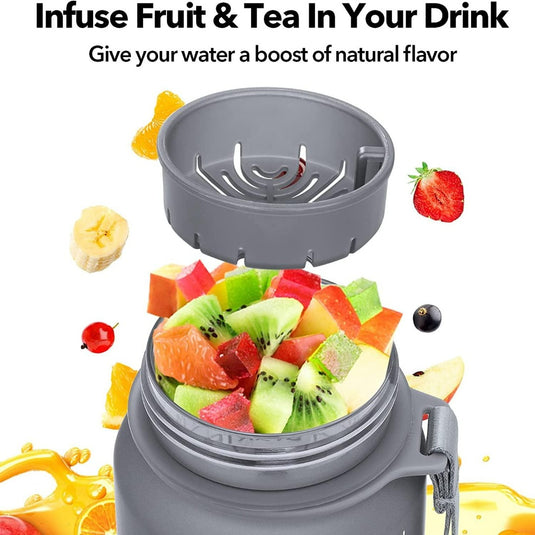 Giet gezond en geniet van de smaak van vers fruit met onze duurzame 1 liter waterflesjes met fruitfilter in je waterfles.