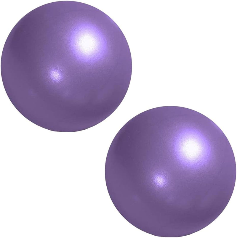 Load image into Gallery viewer, Twee paarse Versterk je core en verbetering je balans met onze pilatesballen met een glanzende afwerking.
